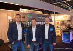 Romke van Velden, Evert-Jan Wassink en Vincent Corsèl voor de W12-weger van Sorma Group.